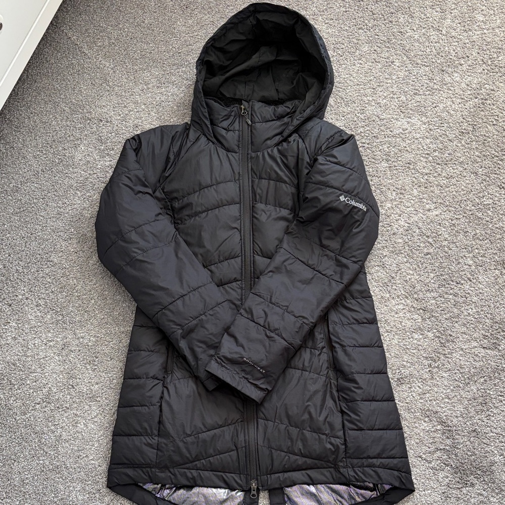 Columbia Women's Black Hooded Ski Jacket